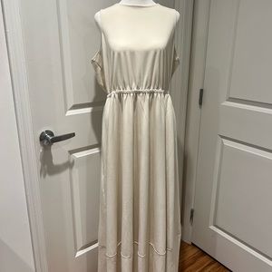 NEW! BANANA REPUBLIC Maxi Dress, gathered waist, hidden pockets, size Large, NWT